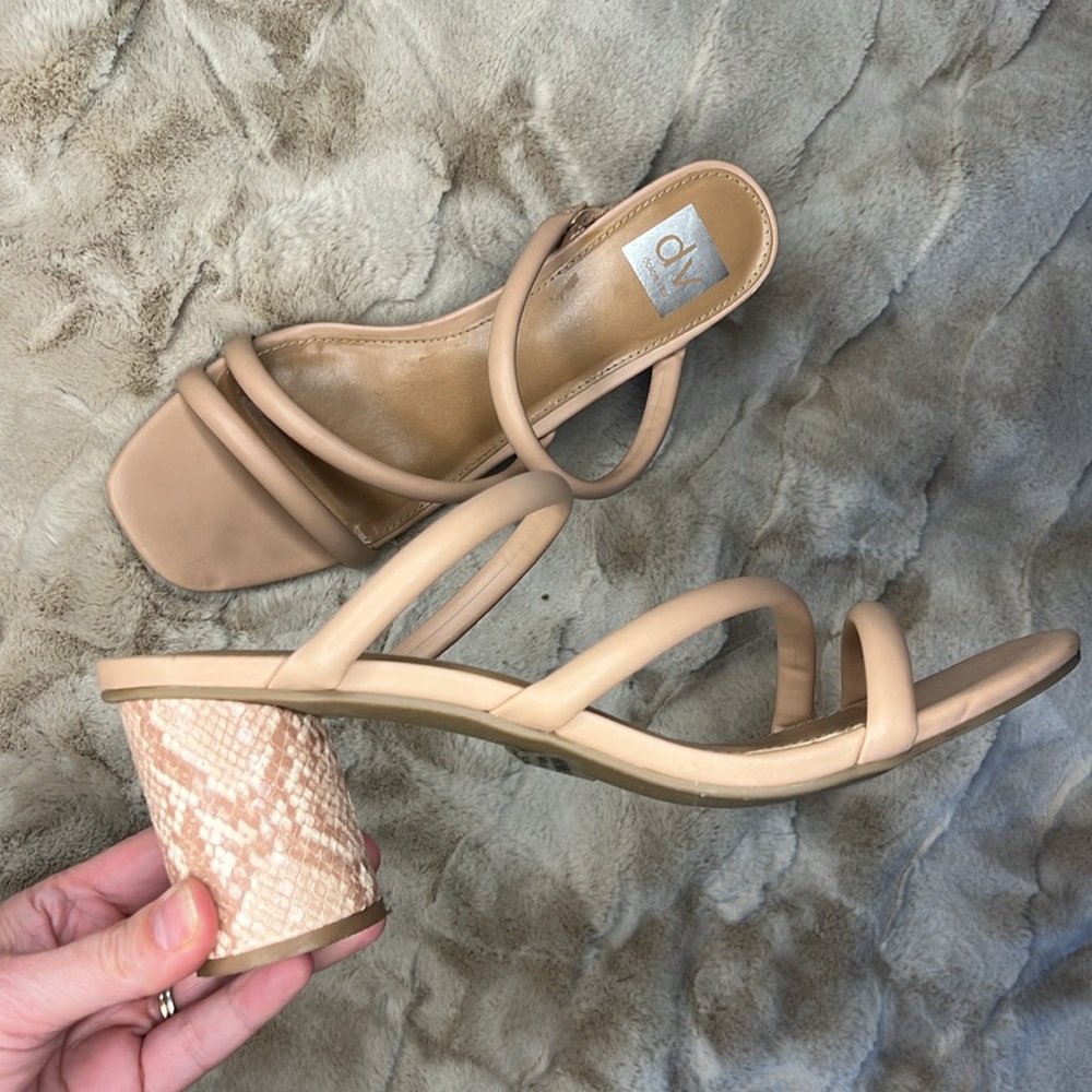 🕶️Dolce Vita Myla heel slide sandal sz 11 Beige Tan Puffy strap - Picture 4 of 8